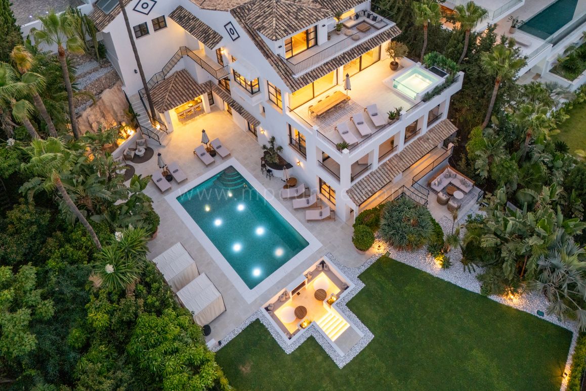 Modern Family Villa in Nueva Andalucía, Marbella