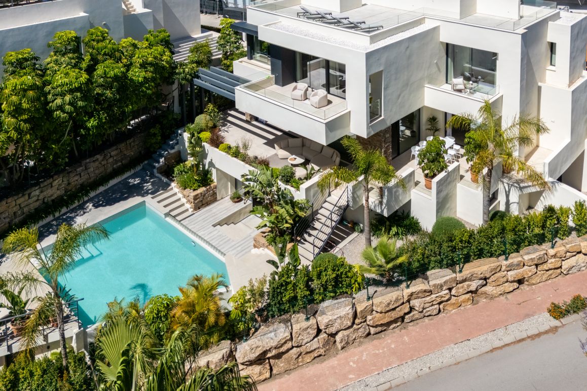 Contemporary Villa, El Campanario, Estepona