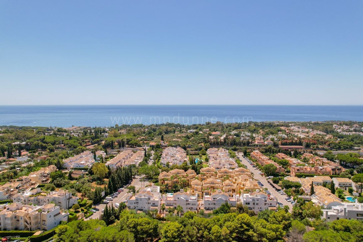 Duplex-Penthouse mit Meerblick in Jardines de Sierra Blanca