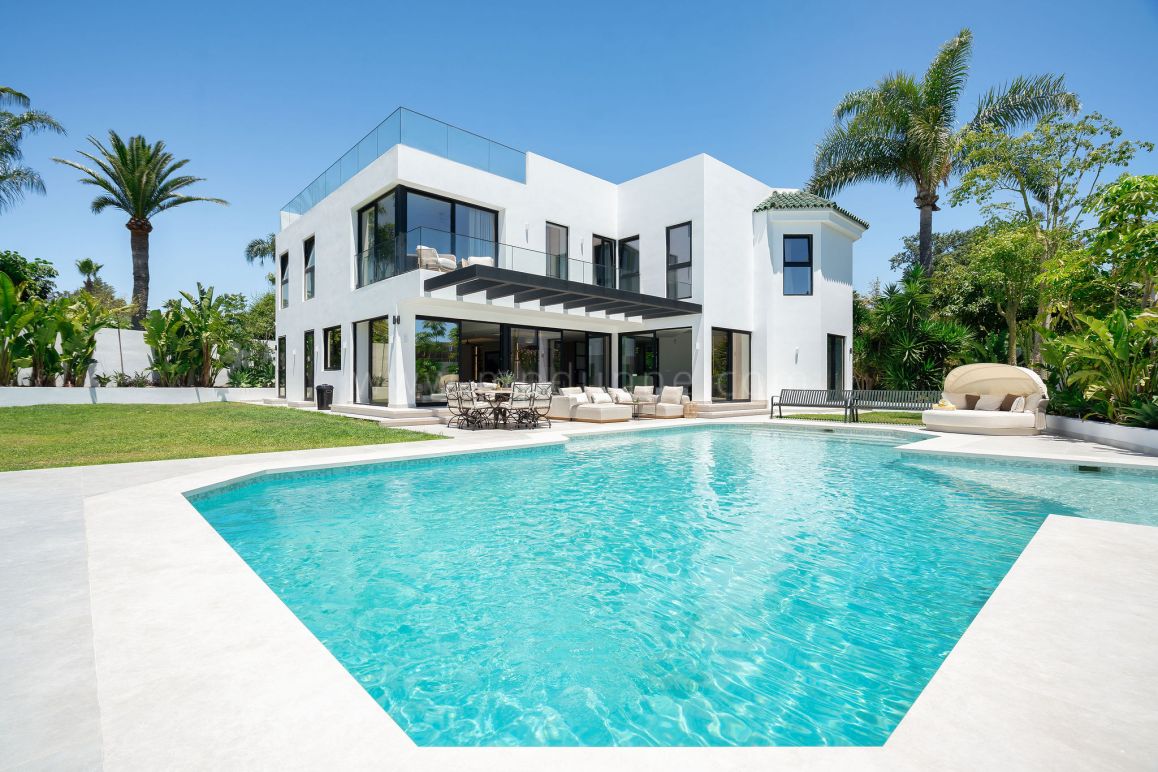 Six-Bedroom Villa, Bel Air, New Golden Mile