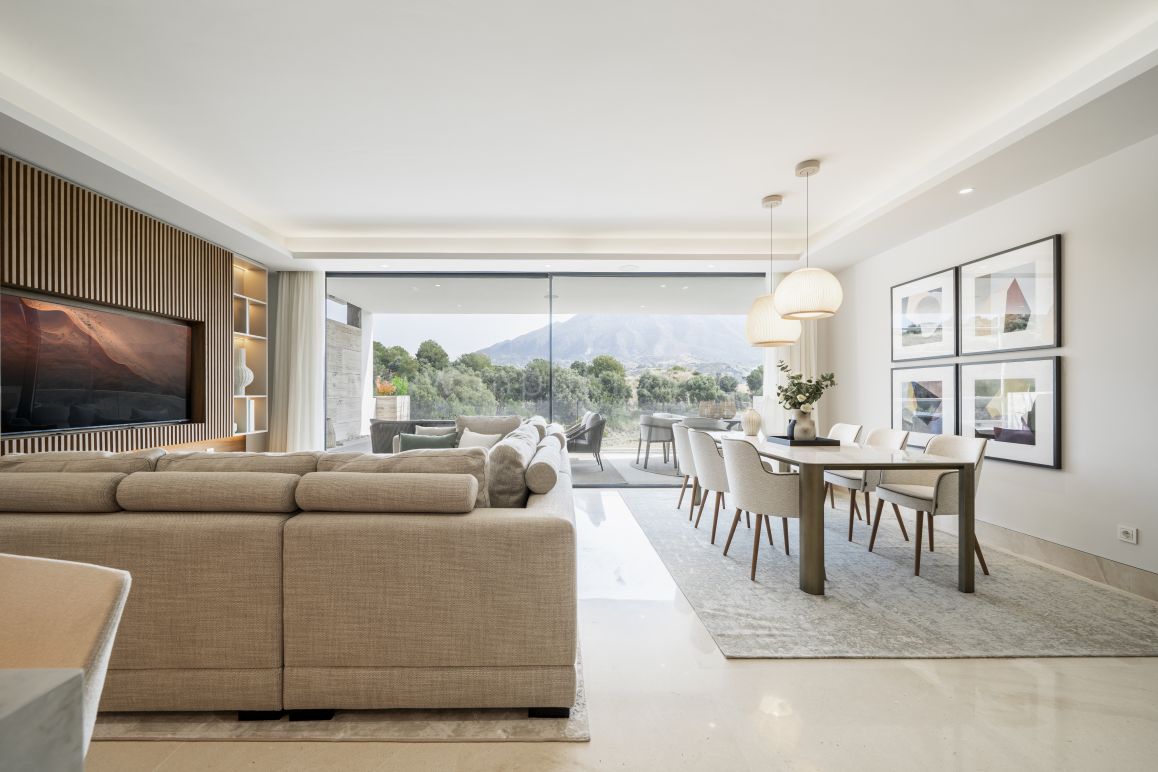 New Development Duplex Penthouse with Private Pool, Aloha Golf