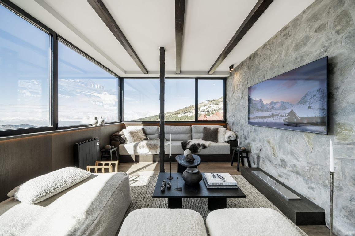 Penthouse Scandinave de Trois Chambres avec Vue Panoramique sur la Sierra Nevada