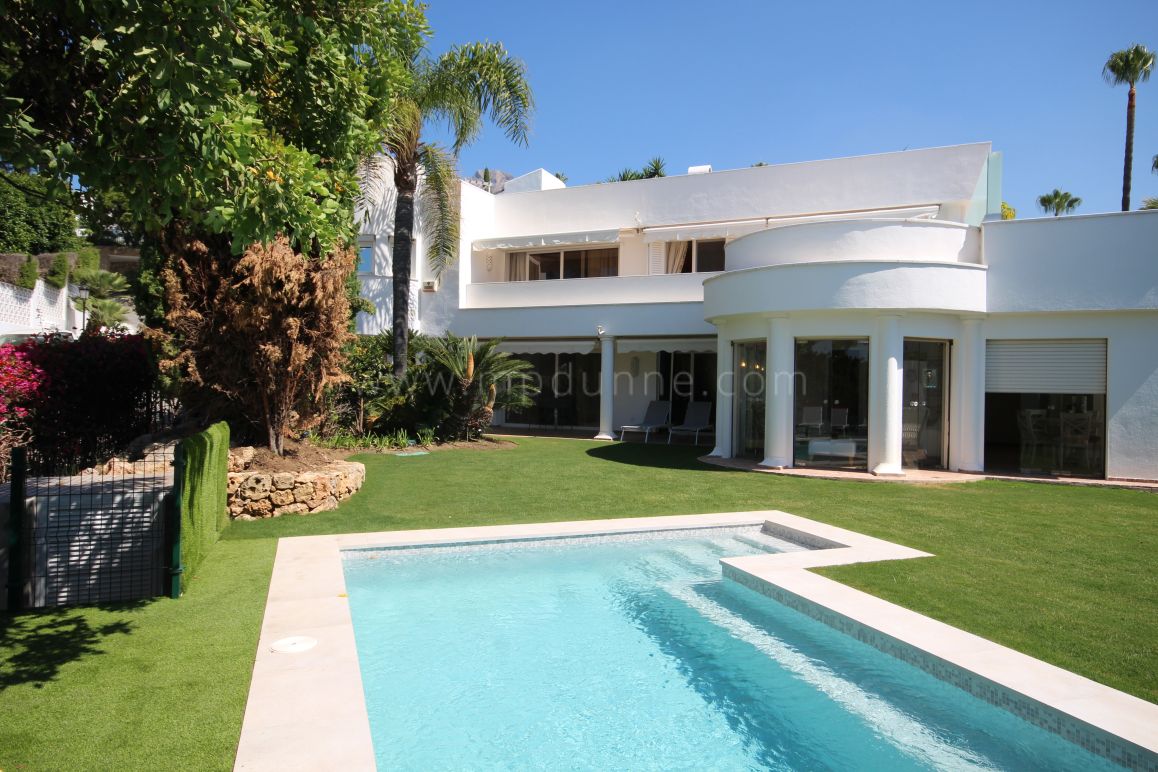 Villa mit Meerblick in Altos Reales, Marbella