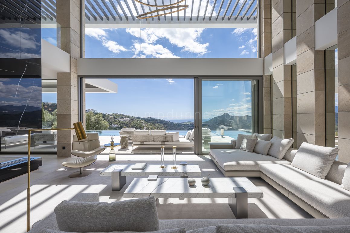 Modern Villa with Sea Views in Exclusive La Zagaleta