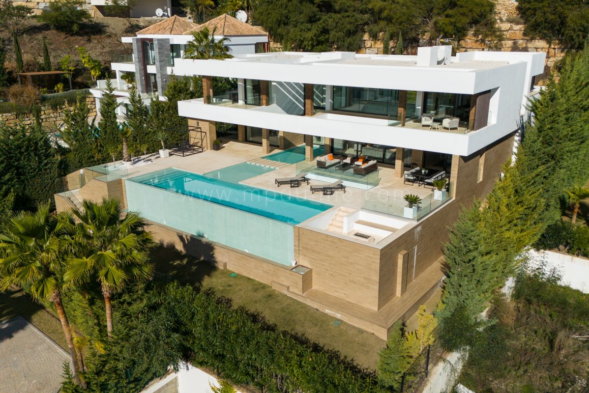 Moderne Villa mit Meer- und Golfblick, La Alqueria Benahavis