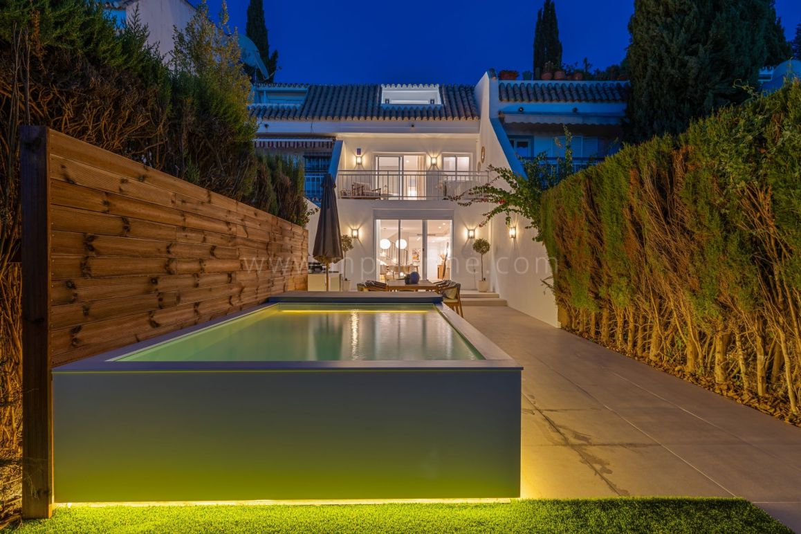 Moderne 4-Schlafzimmer-Reihenhaus in Nagüeles, Marbella