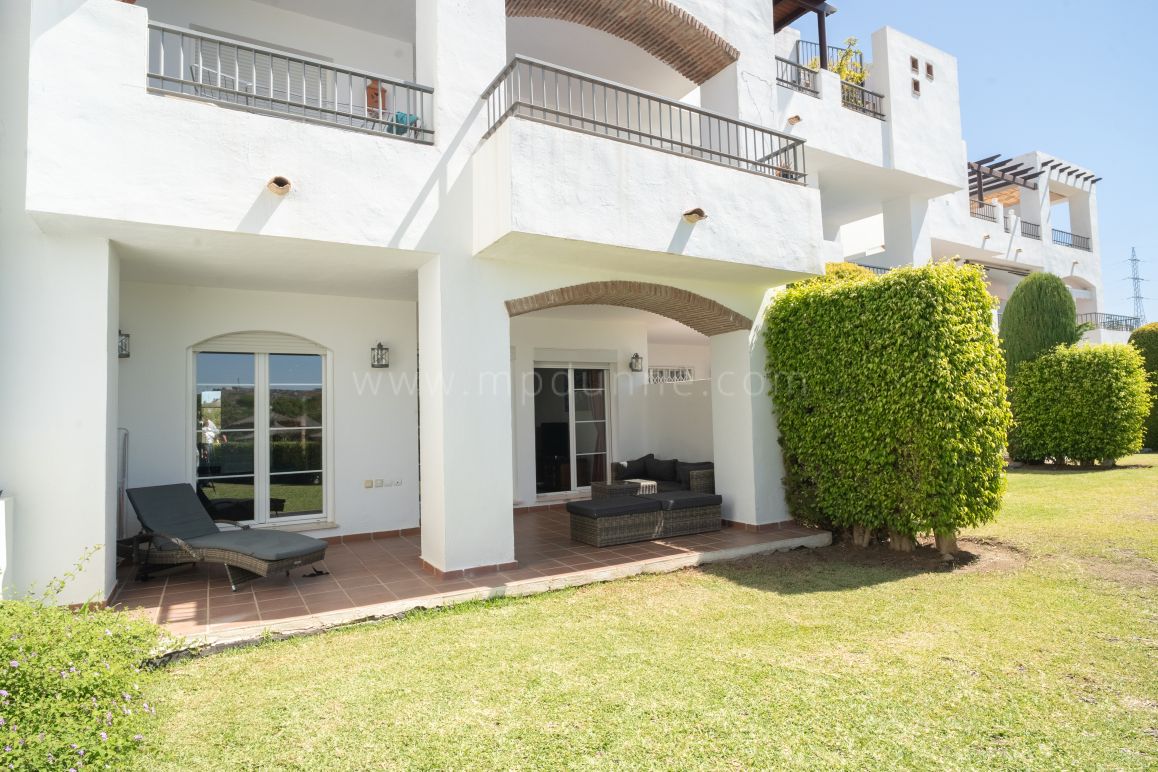 Two Bedroom Apartment in Los Arqueros, Benahavís