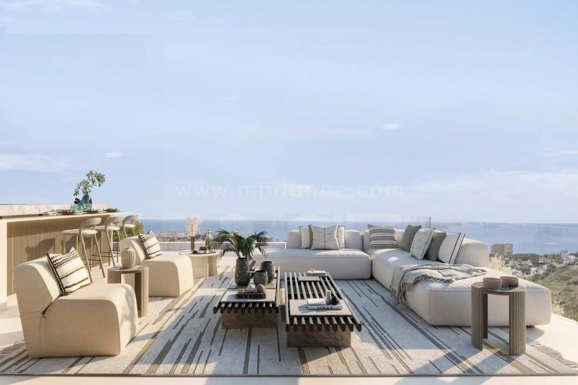 Modernes Apartment mit privater Terrasse in den Hügeln von Elviria