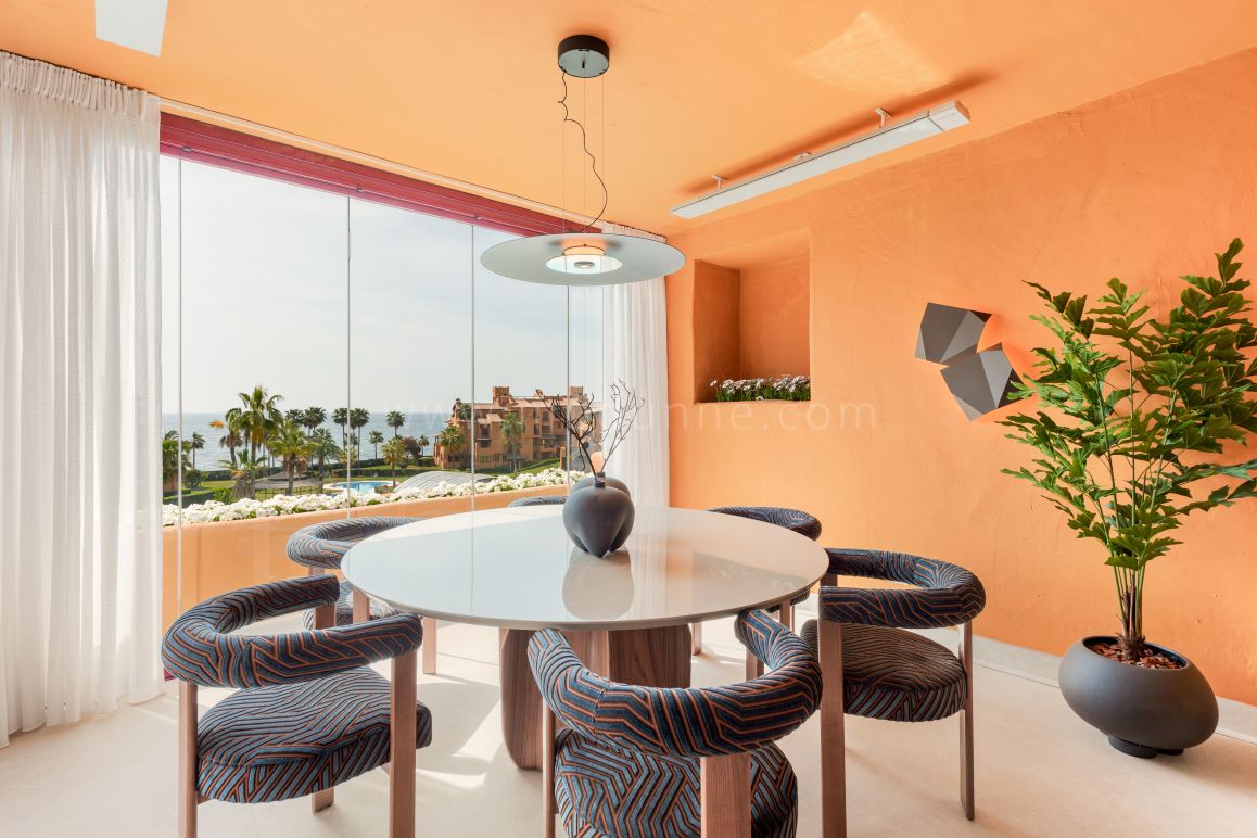 Modernes 3-Schlafzimmer-Apartment mit Meerblick in Los Granados del Mar, Estepona