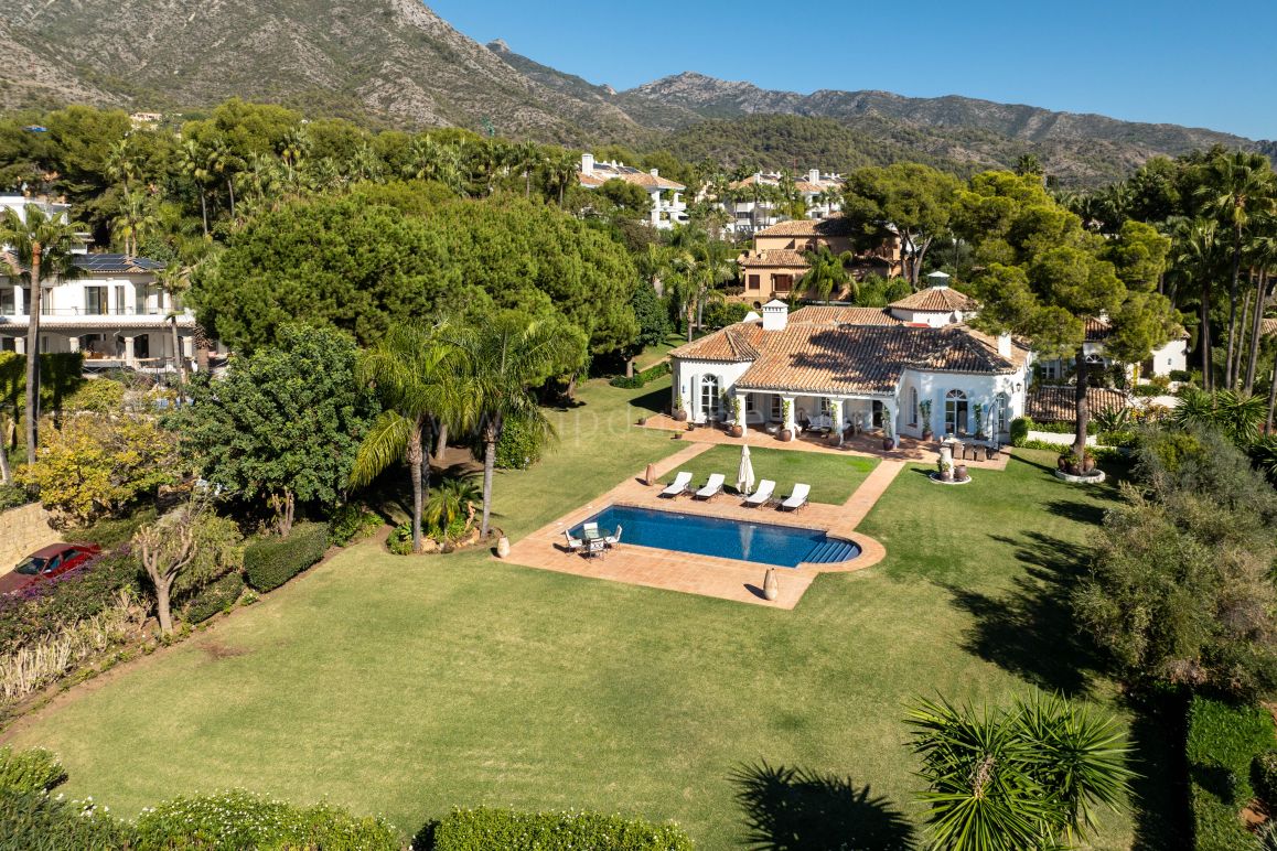 Luxuriöse Mediterrane Villa in Altos Reales, Marbella Golden Mile