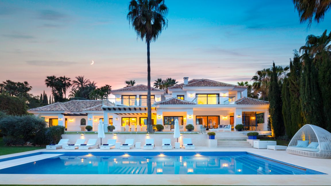 QUALITY VILLA IN NUEVA ANDALUCIA