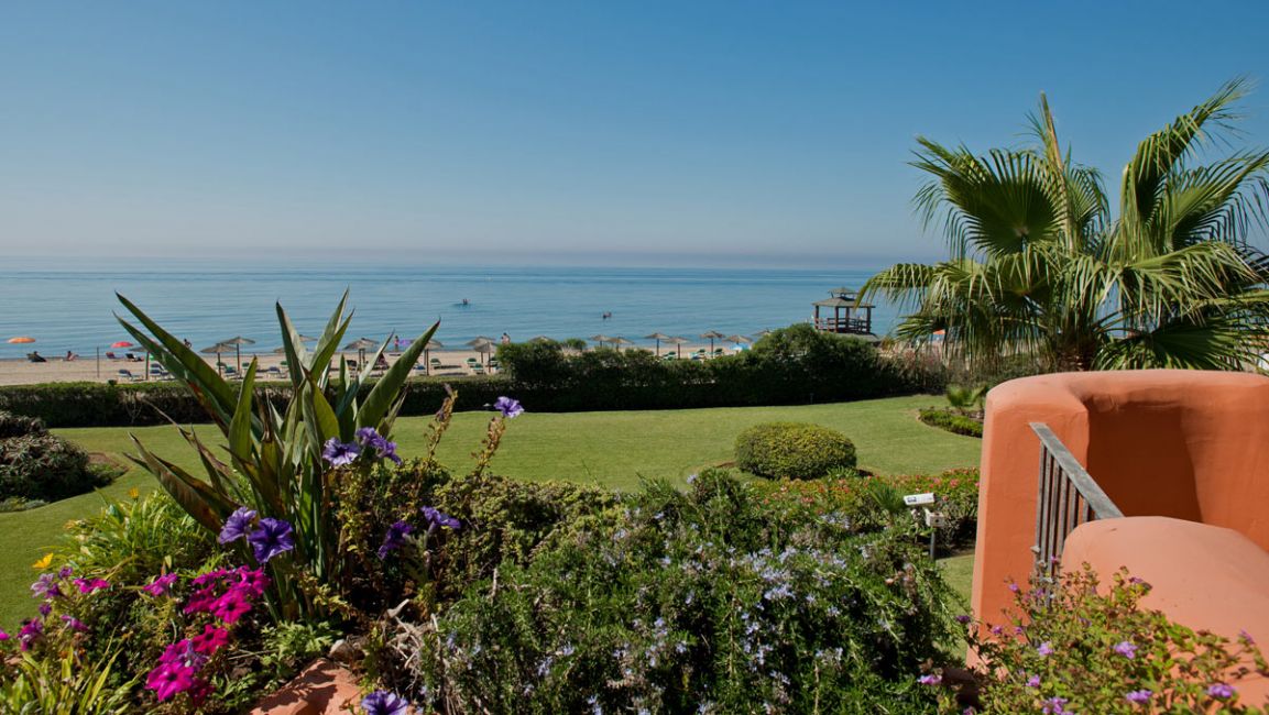 MPA2342 Frontline Beach Marbella