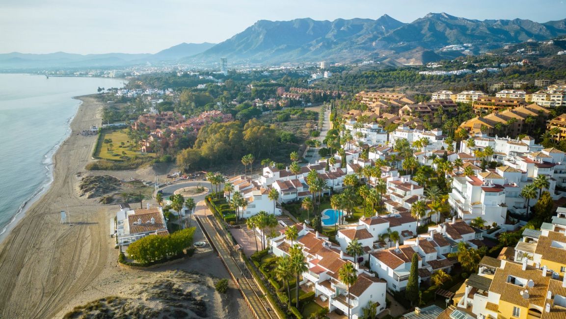 Bahia de Marbella beach, East Marbella
