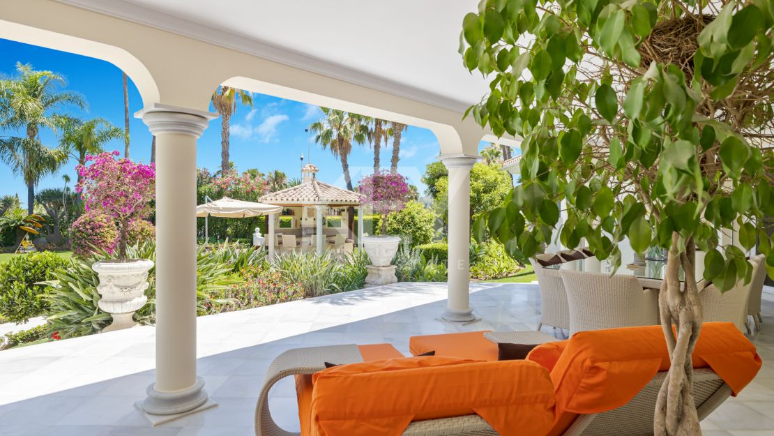 Недавно отремонтированная вилла на продажу в Новой Андалусии, Марбея