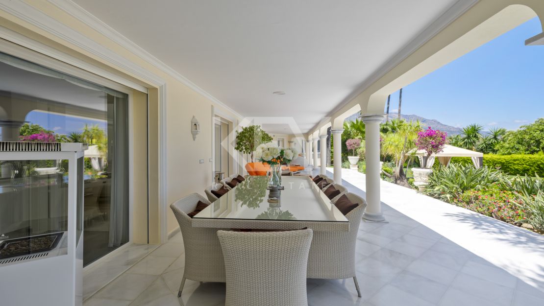 Недавно отремонтированная вилла на продажу в Новой Андалусии, Марбея