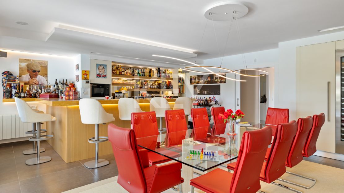 Недавно отремонтированная вилла на продажу в Новой Андалусии, Марбея