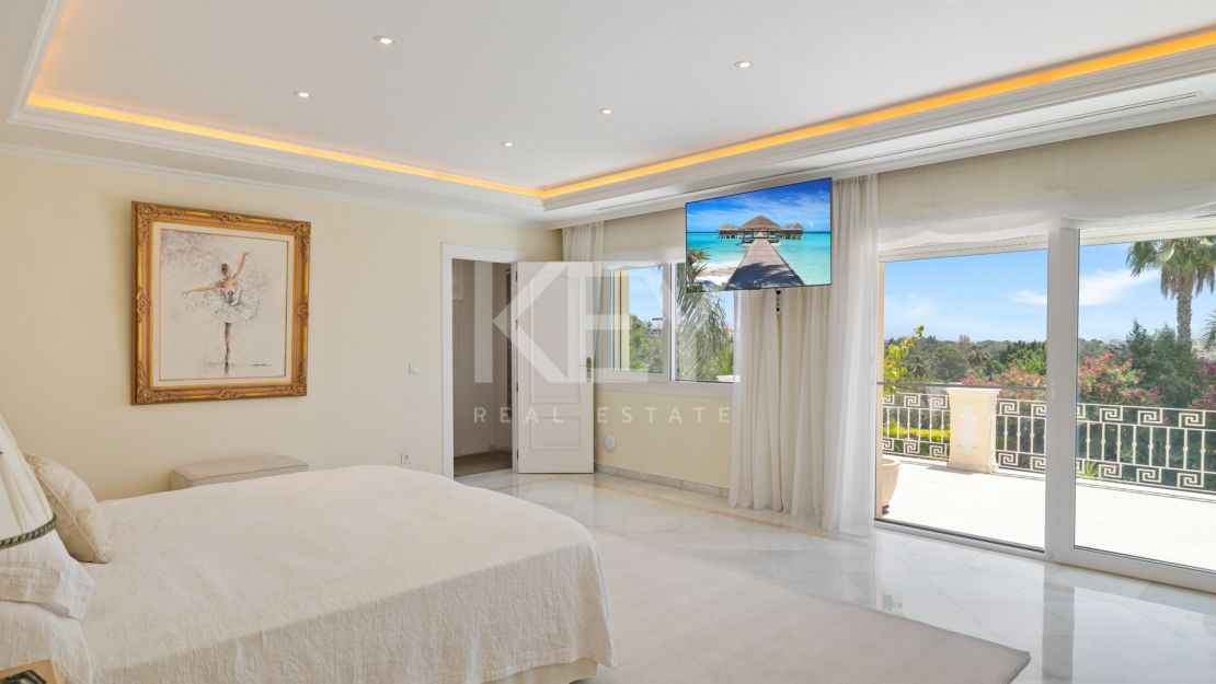 Недавно отремонтированная вилла на продажу в Новой Андалусии, Марбея