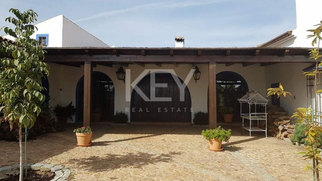 Единый участок площадью 230 га с оливками и охотничьими угодьями в Кордове