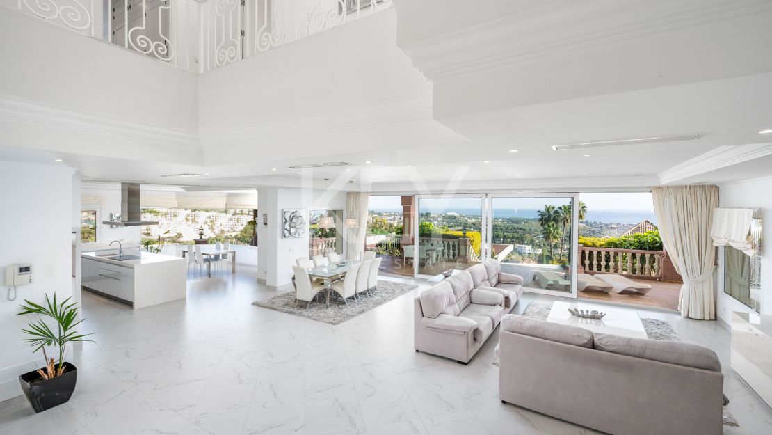 Вилла с потрясающим видом на море в Лос Фламингос, Бенахавис на продажу