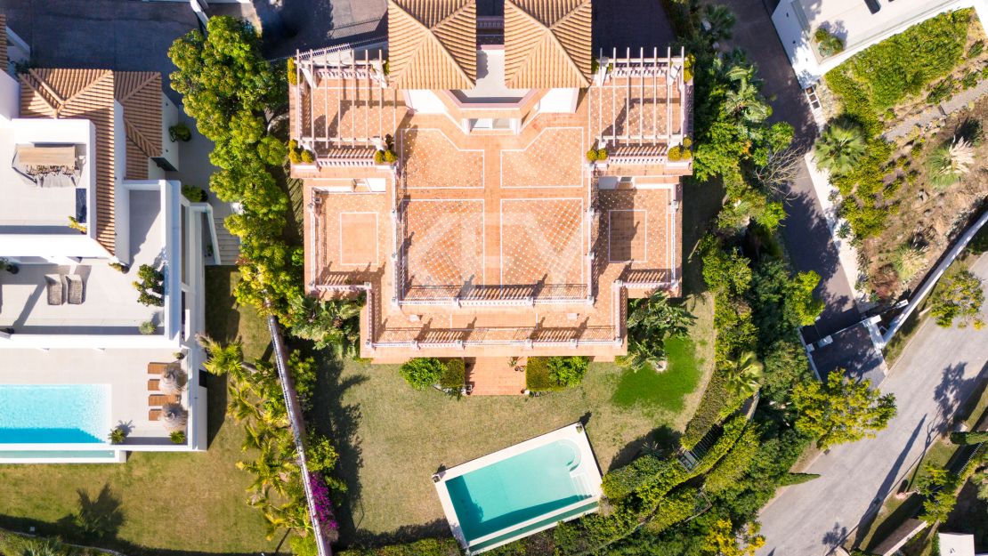 Вилла с потрясающим видом на море в Лос Фламингос, Бенахавис на продажу