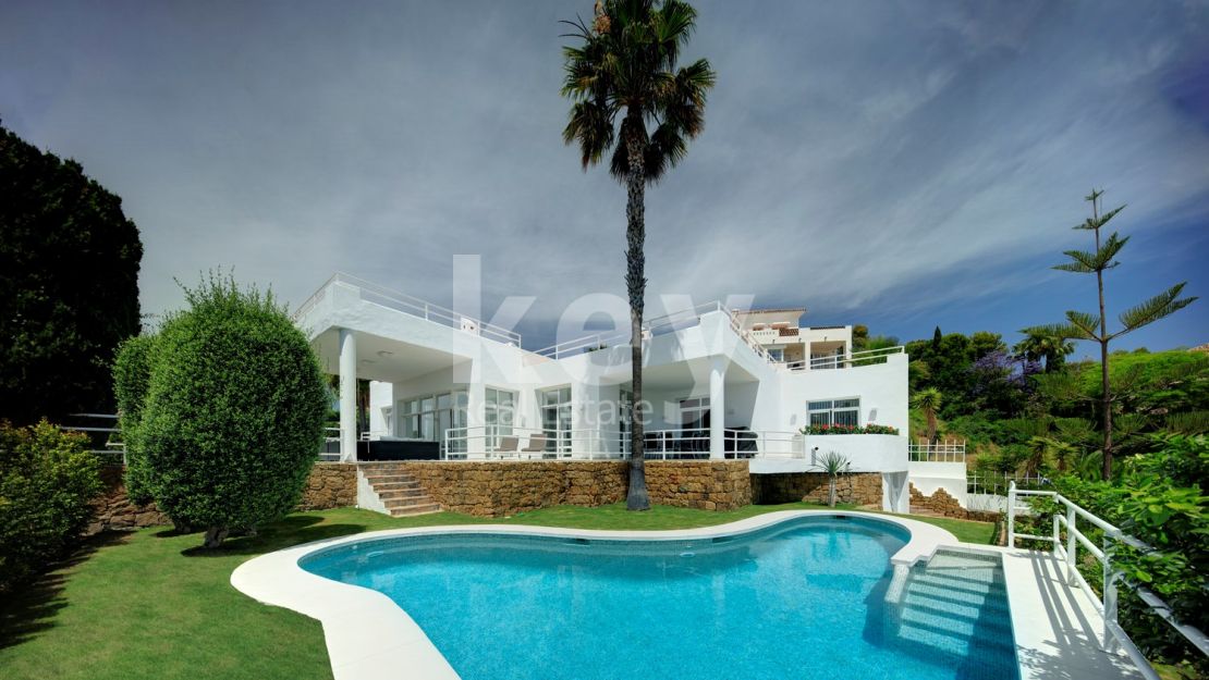 Magnificent villa close to golf in La Quinta, Benahavis