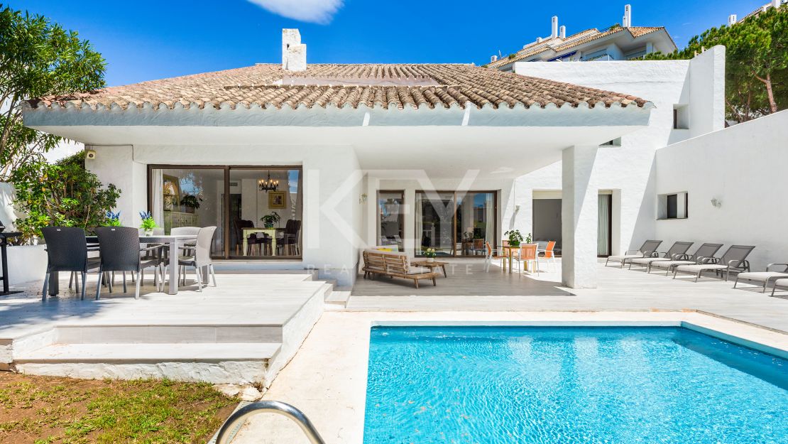 Luxurious and Family-Friendly Villa for Short-Term Rent in Puerto Banus, Marbella