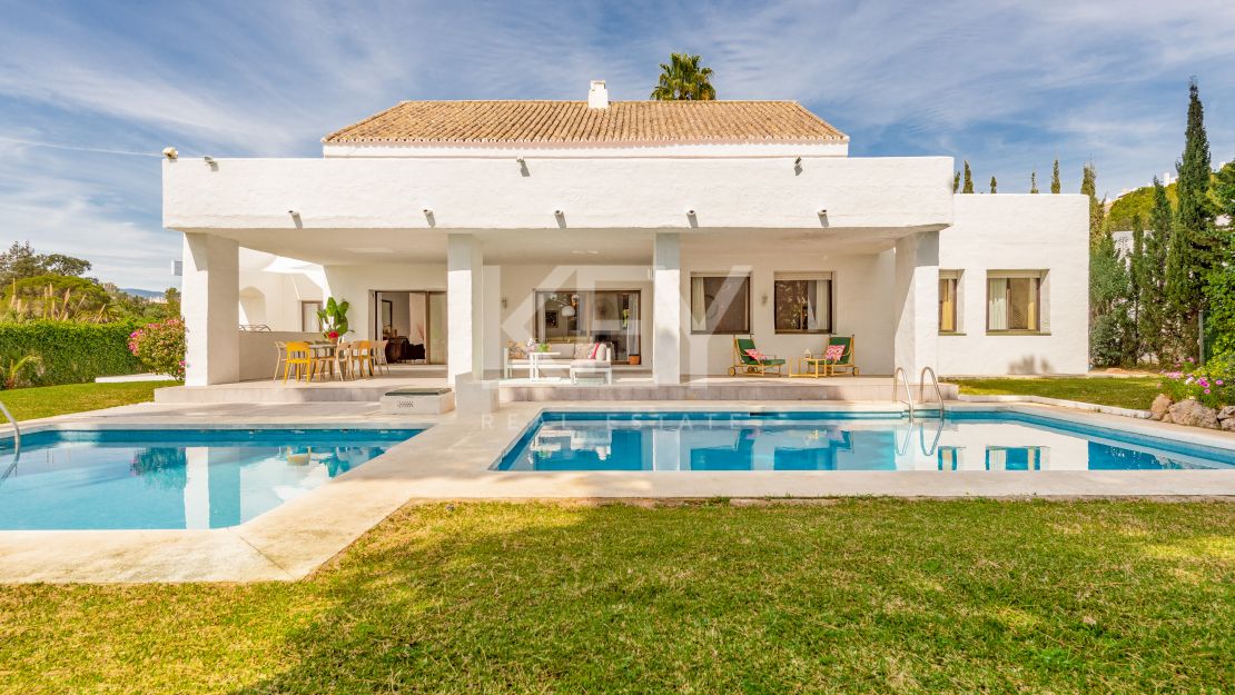 Encantadora villa junto a la playa en alquiler vacacional en Puerto Banús, Marbella