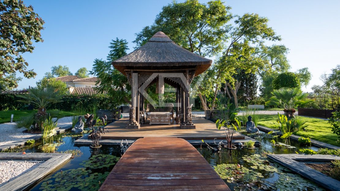 Eco-conscious villa blending Bali spirit and Japanese calm in Benahavís