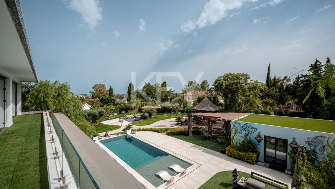 Eco-conscious villa blending Bali spirit and Japanese calm in Benahavís