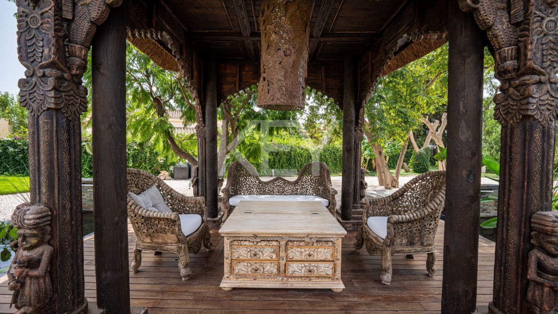 Eco-conscious villa blending Bali spirit and Japanese calm in Benahavís