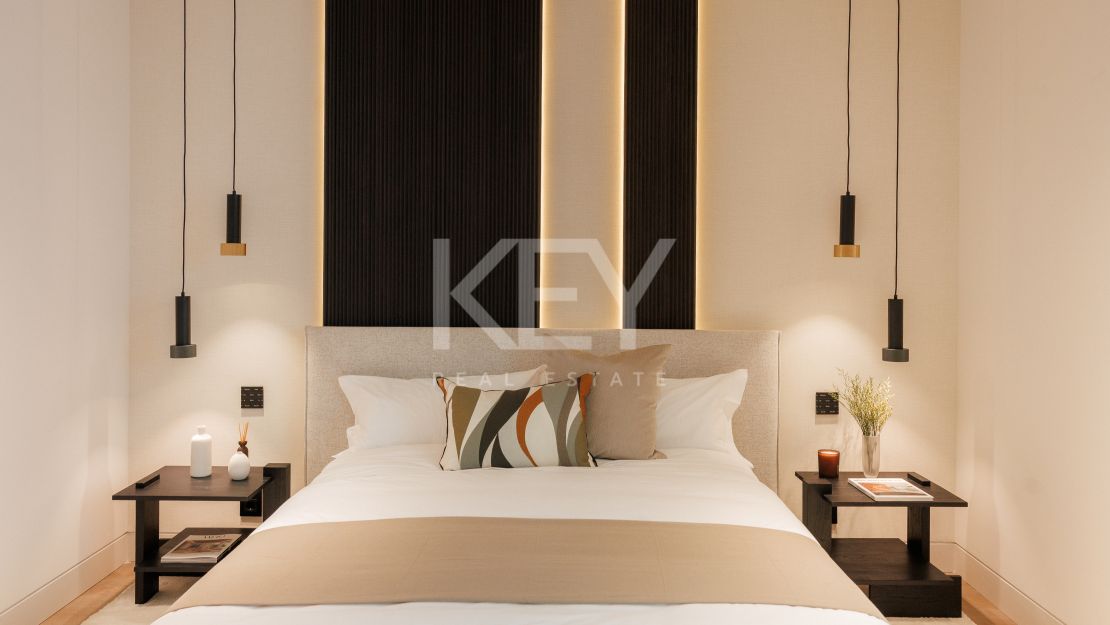 Contemporary Villa for sale: a luxurious oasis with High-End amenities  in Marbella Golden Mile