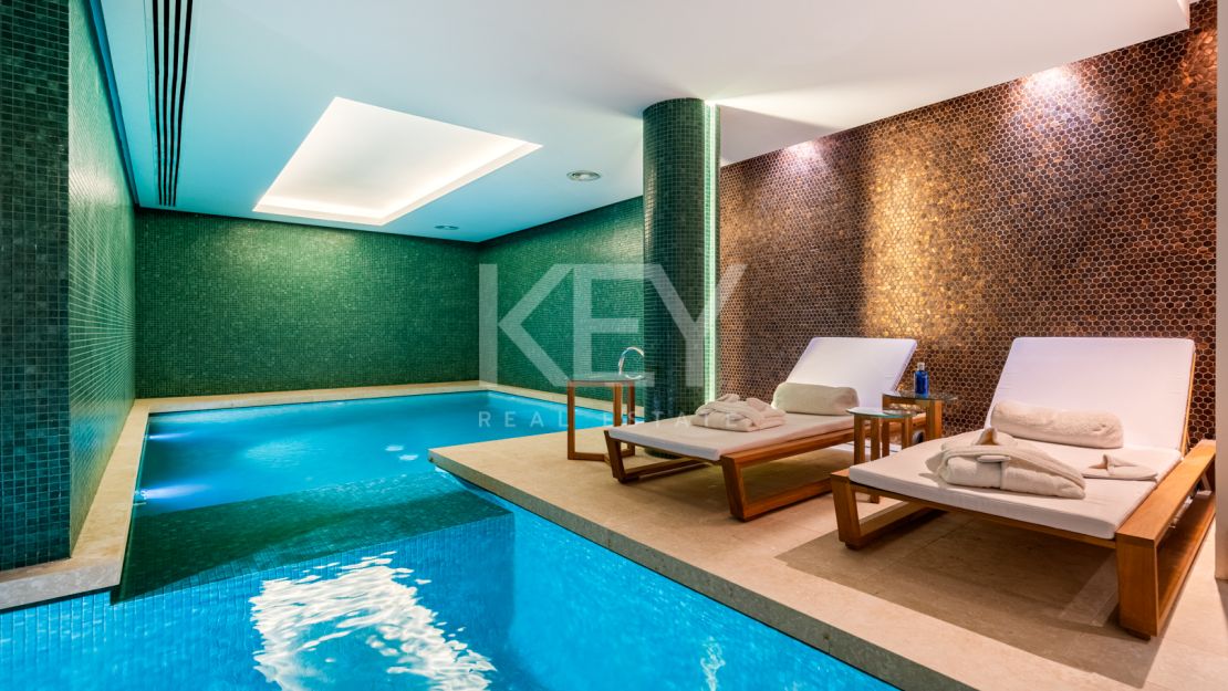 Villa RAVETTA en Rio Verde Playa, Marbella Milla de Oro