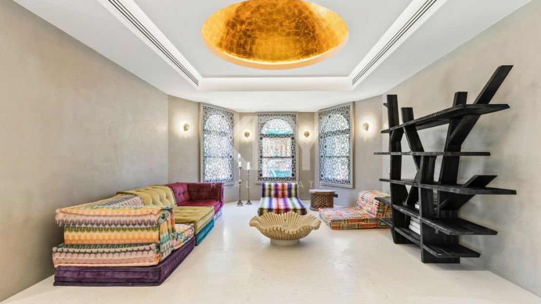 Luxurious villa for sale in Rio Real, Marbella East