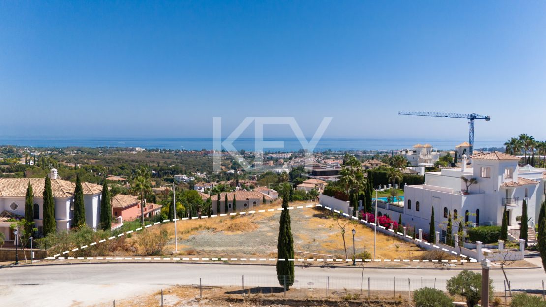 Продается участок рядом с гольфом в Лос Фламингос, Бенаавис