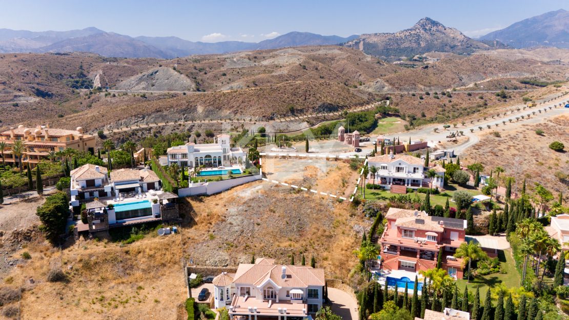 Продается участок рядом с гольфом в Лос Фламингос, Бенаавис