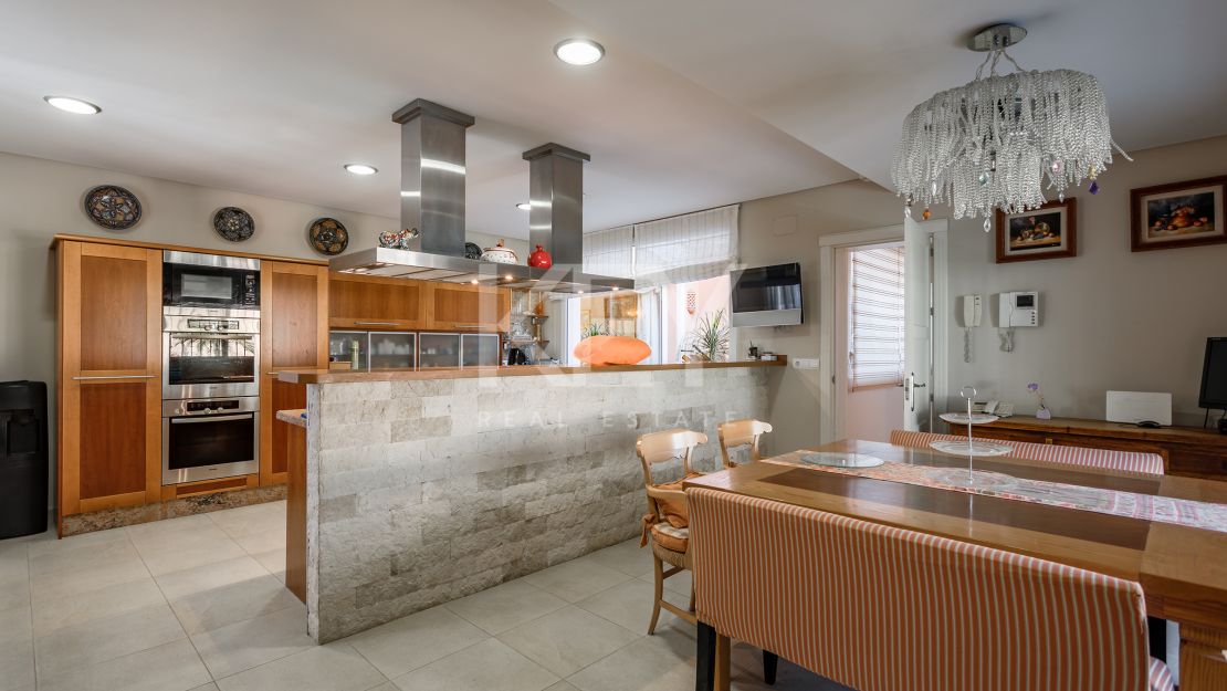 Exceptional frontline beach  villa for sale on the New Golden Mile, Estepona