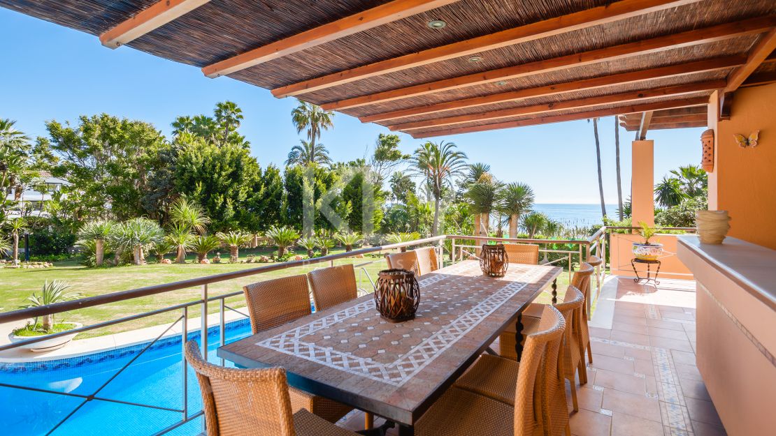 Exceptional frontline beach  villa for sale on the New Golden Mile, Estepona