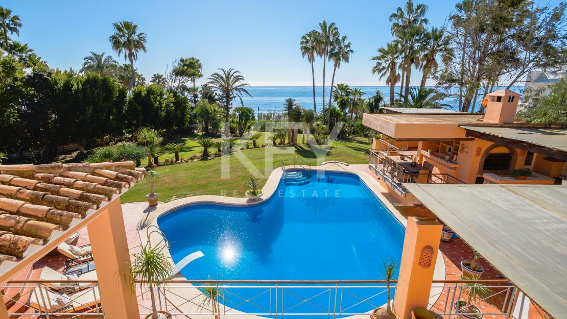 Exceptional frontline beach  villa for sale on the New Golden Mile, Estepona