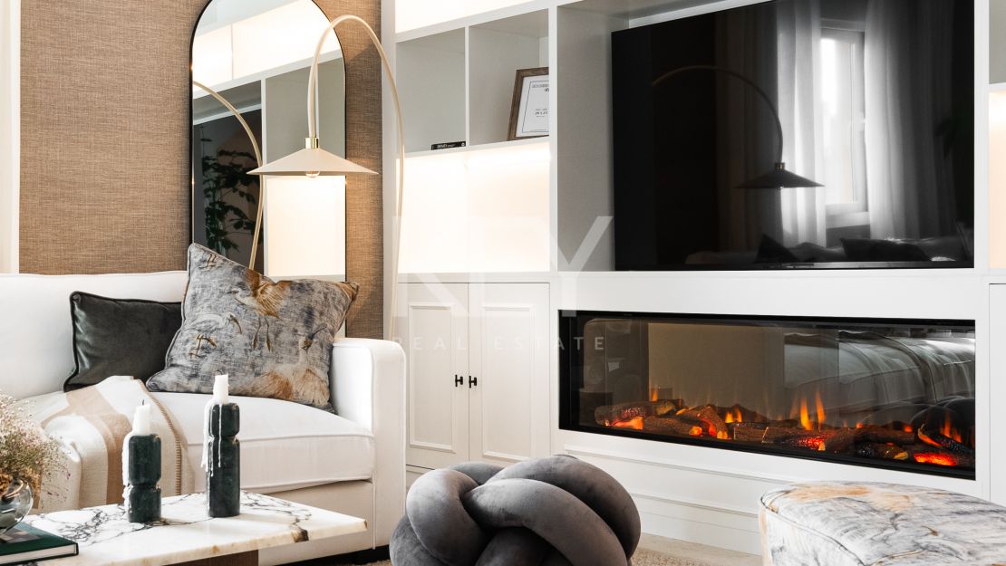 Ático dúplex de lujo con vistas panorámicas en la Milla de Oro de Marbella