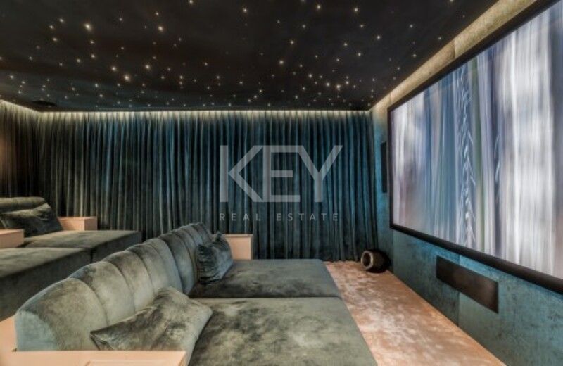 Amazing Villa in Marbella Club Golf Resort with Panoramic Mediterranean Views in Benahavis