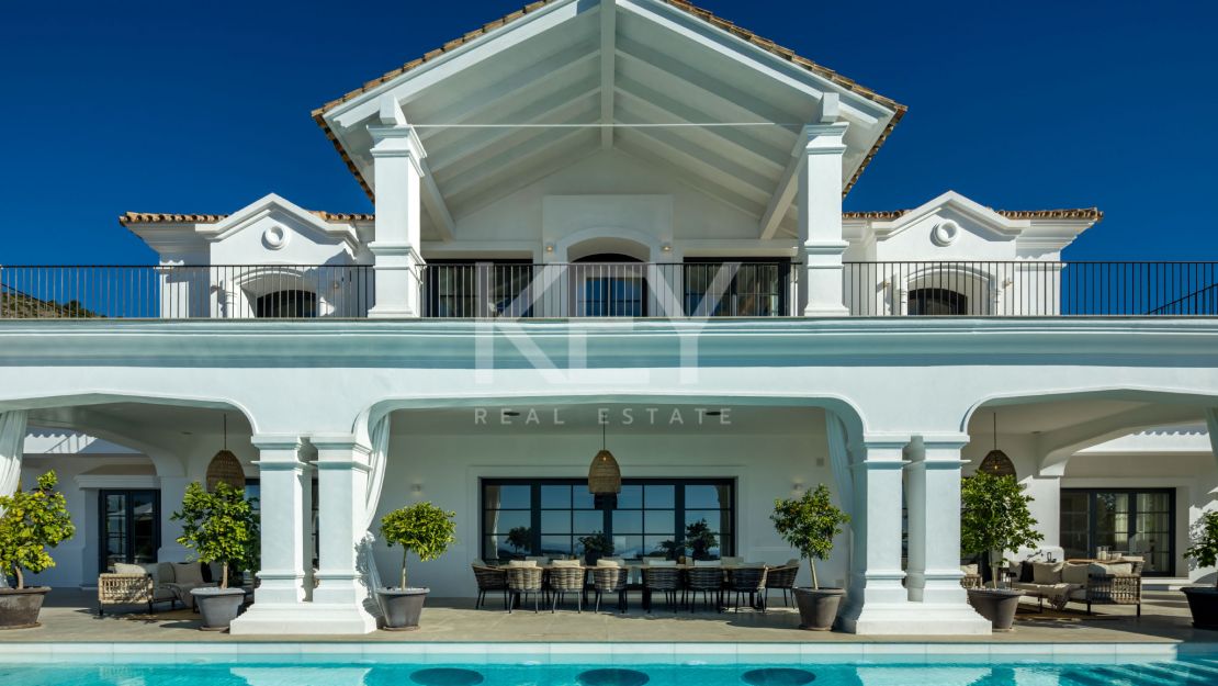 Impresionante villa en Marbella Club Golf Resort con vistas panorámicas al mar Mediterráneo en Benahavís