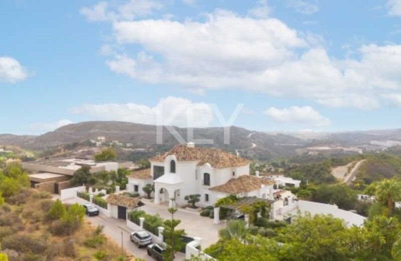 Amazing Villa in Marbella Club Golf Resort with Panoramic Mediterranean Views in Benahavis