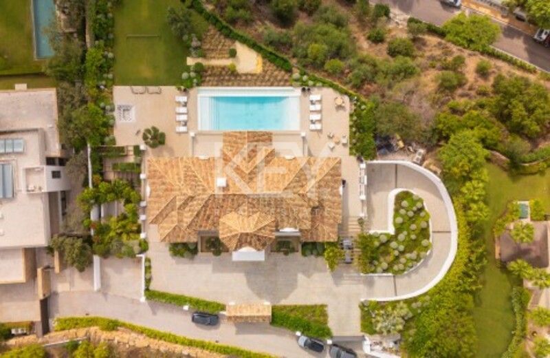 Amazing Villa in Marbella Club Golf Resort with Panoramic Mediterranean Views in Benahavis