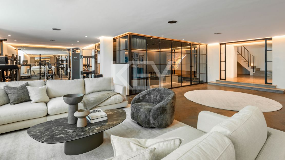 Impresionante villa en Marbella Club Golf Resort con vistas panorámicas al mar Mediterráneo en Benahavís