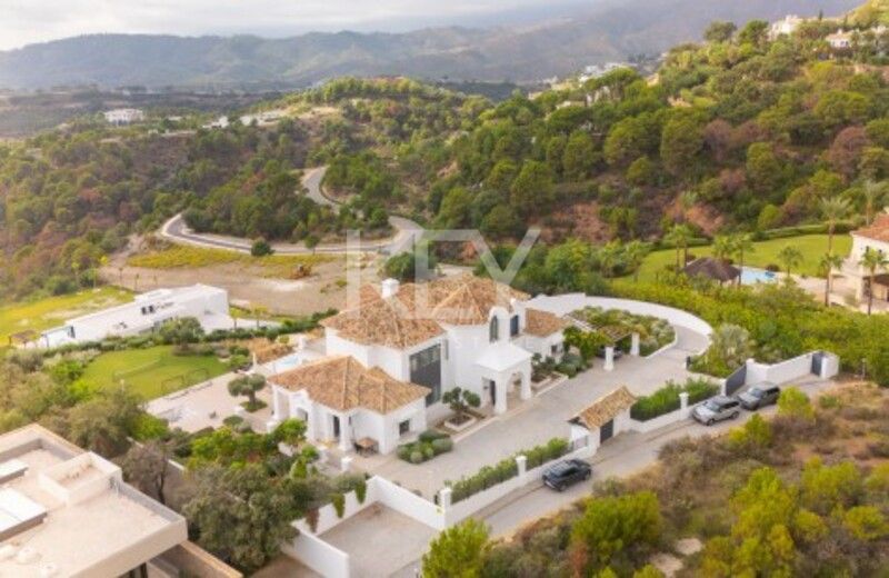 Amazing Villa in Marbella Club Golf Resort with Panoramic Mediterranean Views in Benahavis
