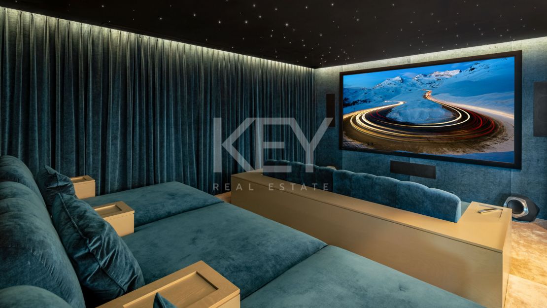 Impresionante villa en Marbella Club Golf Resort con vistas panorámicas al mar Mediterráneo en Benahavís