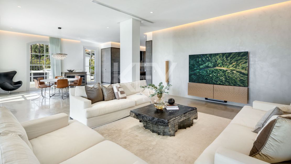 Impresionante villa en Marbella Club Golf Resort con vistas panorámicas al mar Mediterráneo en Benahavís