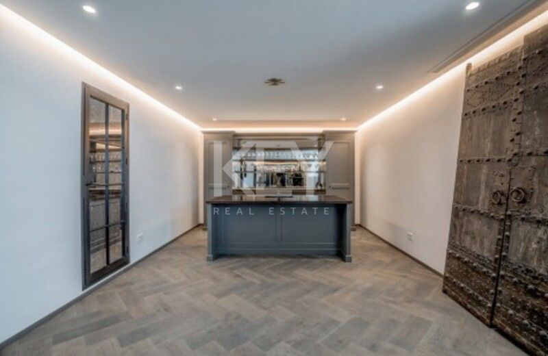 Amazing Villa in Marbella Club Golf Resort with Panoramic Mediterranean Views in Benahavis