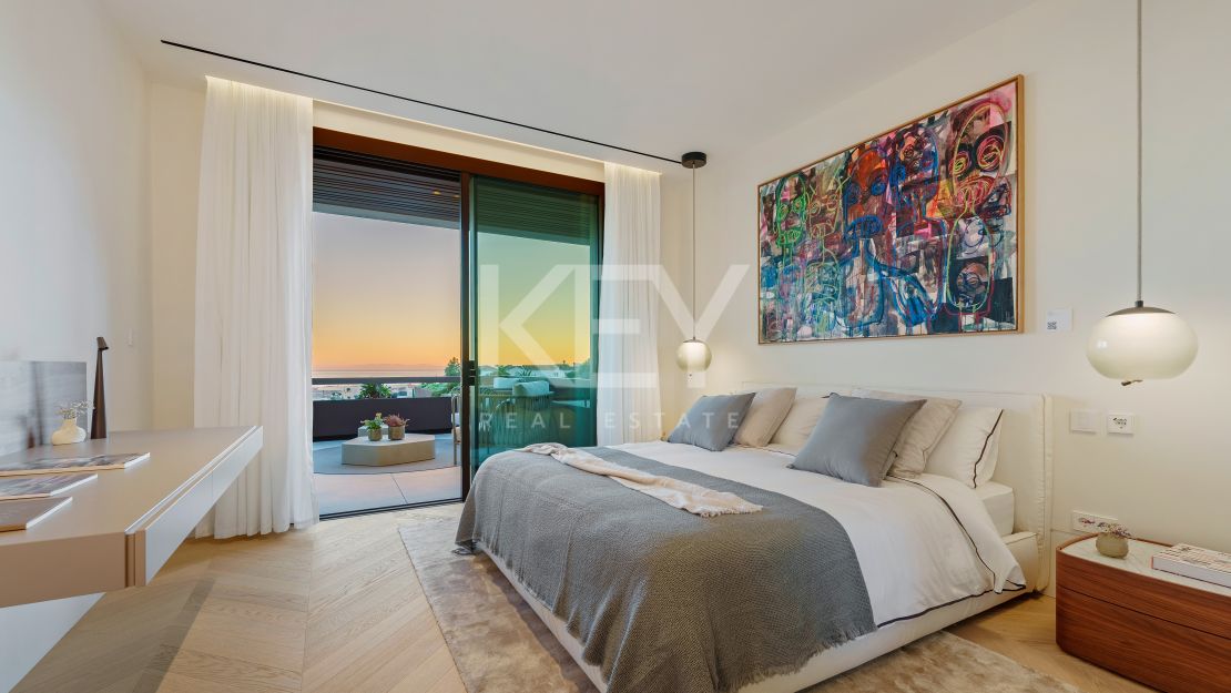 Lujosa Villa con vistas panorámicas al mar a minutos de Puerto Banús en La Quinta, Benahavis