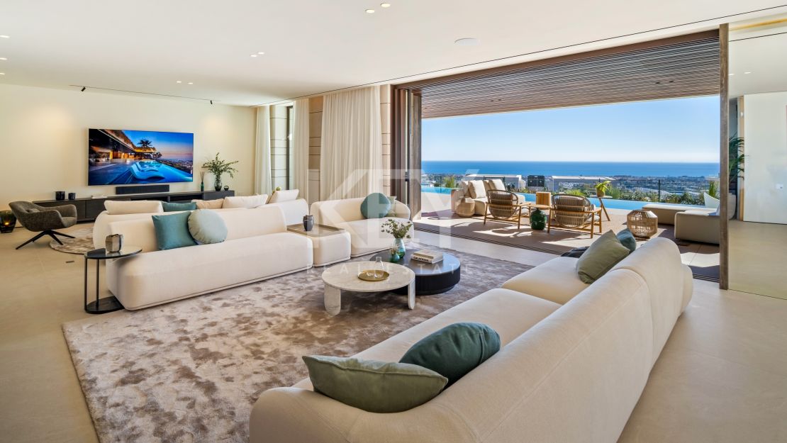 Lujosa Villa con vistas panorámicas al mar a minutos de Puerto Banús en La Quinta, Benahavis